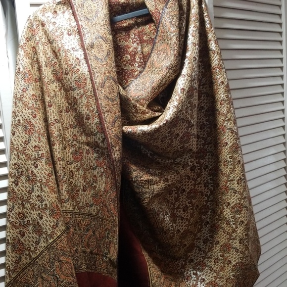 Shal - Picture 2 of 8